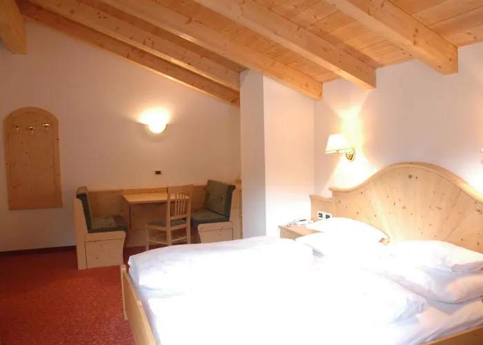 Hotel Falzares
