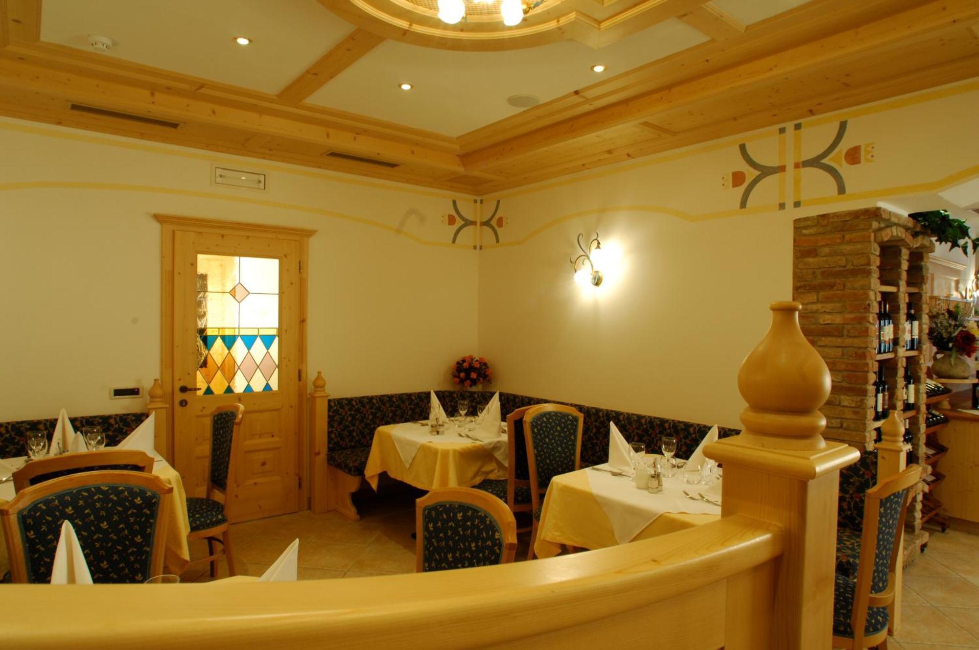 Falzares 3* San Cassiano (Badia)